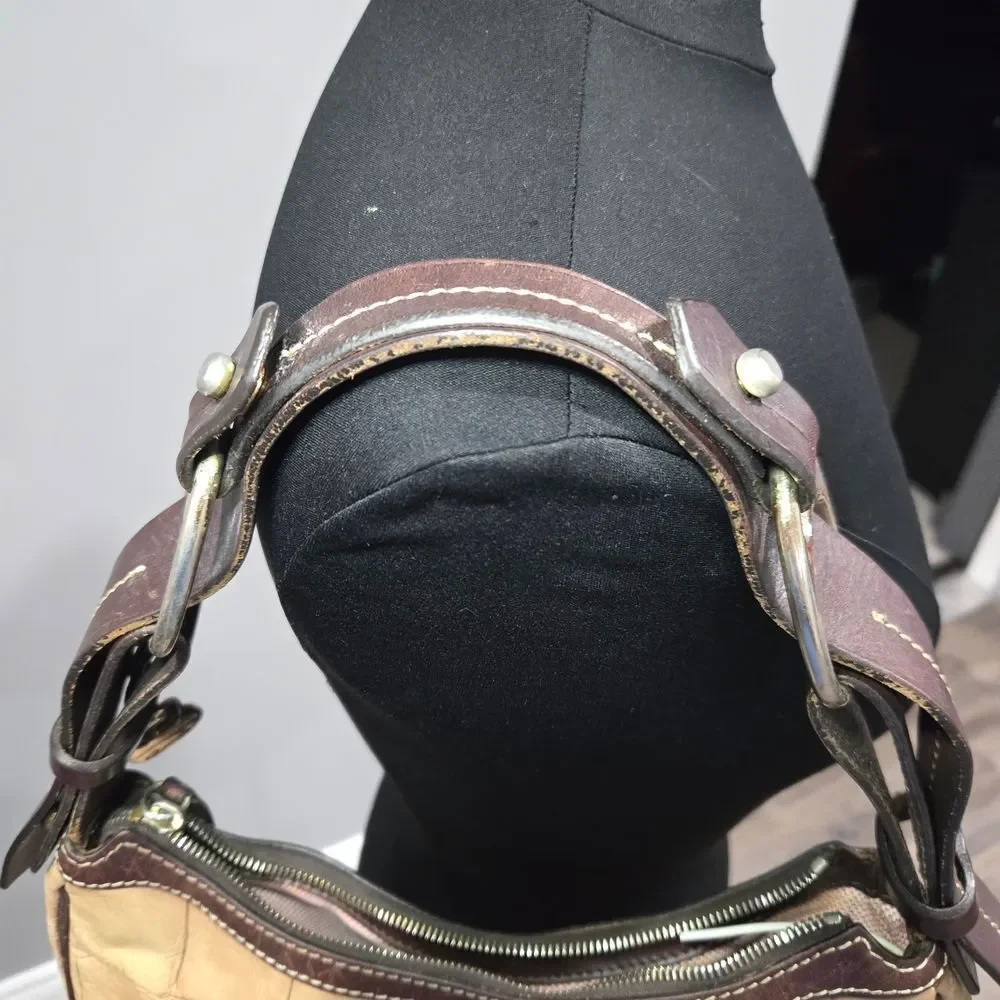 🐢 Dooney & Bourke Croc Embossed Leather Circle Bag. - Picture 16 of 16